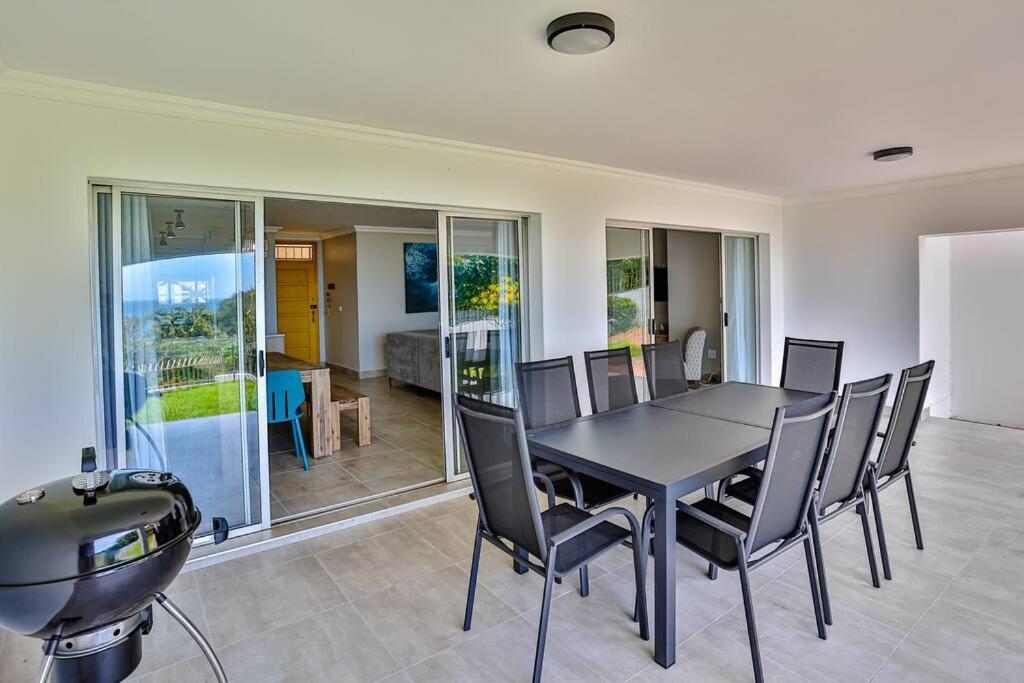 Large Sea View, Walk To Eateries, Loadshed Free Apartamento Ballito Exterior foto